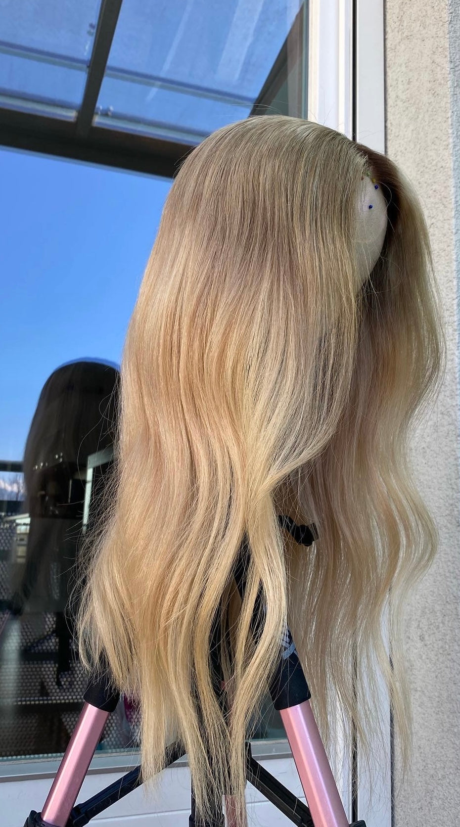 BLONDIE